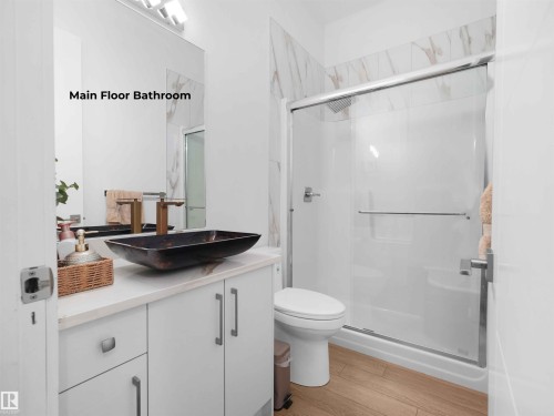 Main Floor Bathroom - 320 38 Street, Edmonton, AB 