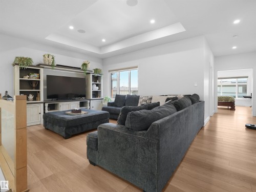 Bonus room - 320 38 Street, Edmonton, AB 