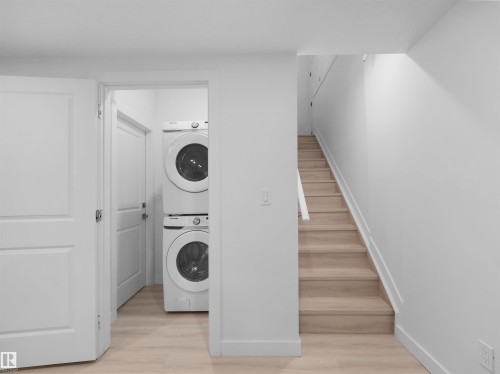 Laundry room - 320 38 Street, Edmonton, AB 