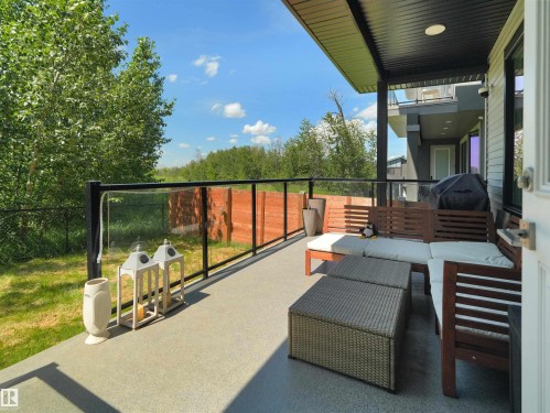 Patio terrace - 320 38 Street, Edmonton, AB 