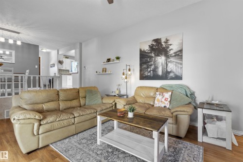 4712 49 Avenue, Drayton Valley, AB 