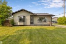 4712 49 Avenue, Drayton Valley, AB 