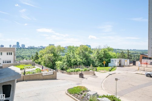 205 9835 113 Street, Edmonton, AB 