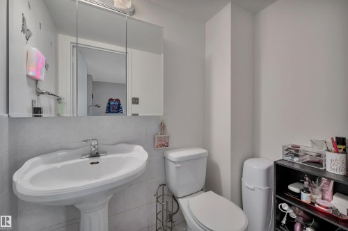 205 9835 113 Street, Edmonton, AB 