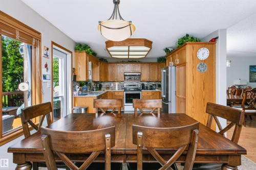 4444 30 Street, Edmonton, AB 