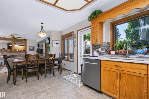 4444 30 Street, Edmonton, AB 