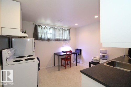 10320 79 Street Nw, Edmonton, AB - Indoor Photo Showing Kitchen