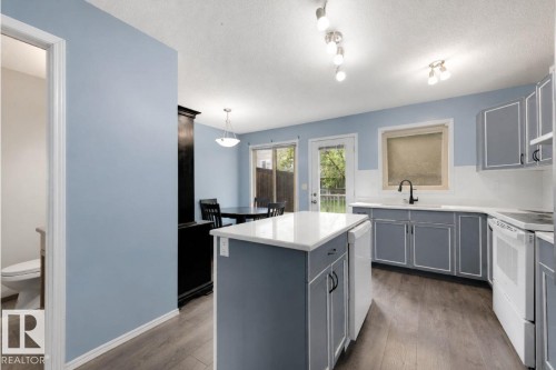 #28 290 SPRUCE RIDGE RD  Spruce Grove, AB T7X 0C4
