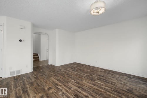 616 61 Street, Edmonton, AB 