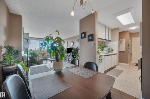 1402 9835 113 Street, Edmonton, AB 