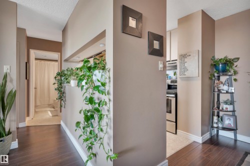 1402 9835 113 Street, Edmonton, AB 