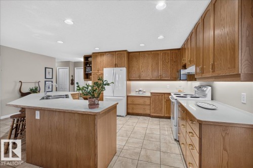 5414 17A Avenue, Edmonton, AB 