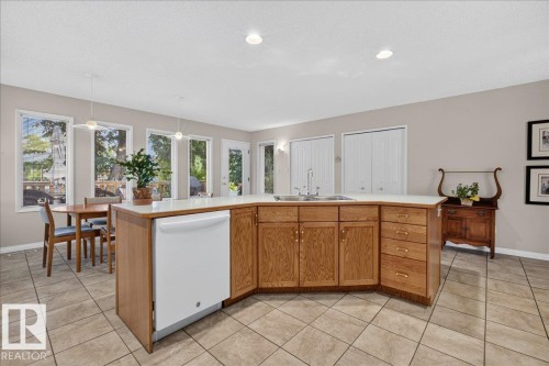 5414 17A Avenue, Edmonton, AB 