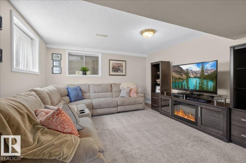 5414 17A Avenue, Edmonton, AB 