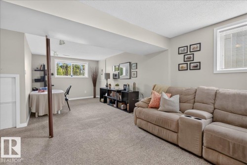 5414 17A Avenue, Edmonton, AB 