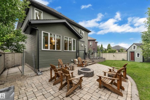 3722 Kidd Crescent, Edmonton, AB 