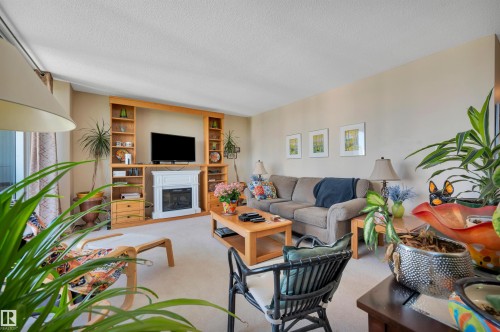 1405 9835 113 Street, Edmonton, AB 