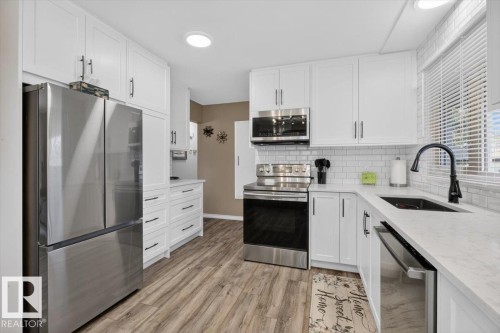 13520 67 St, Edmonton, AB 
