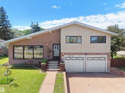 9256 75 Street  Edmonton, AB T6C 2H4