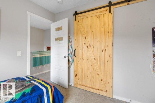 99 Juneau Way, St. Albert, AB - Indoor Photo Showing Bedroom