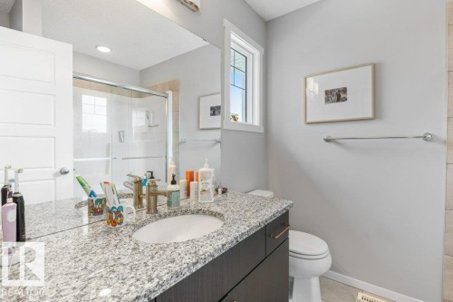 99 Juneau Way, St. Albert, AB - Indoor Photo Showing Bathroom