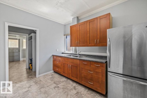 11408 81 Street, Edmonton, AB 