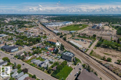 11408 81 Street, Edmonton, AB 