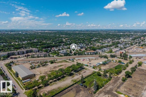 11408 81 Street, Edmonton, AB 