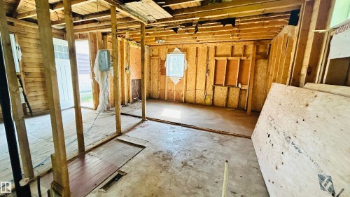 5208 49 Street, Bonnyville Town, AB - Indoor Photo Showing Other Room