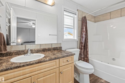 1172 Aspen Drive W, Leduc, AB 