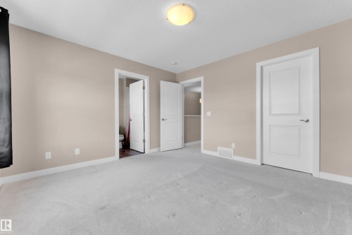725 36 Street, Edmonton, AB - Indoor Photo Showing Other Room