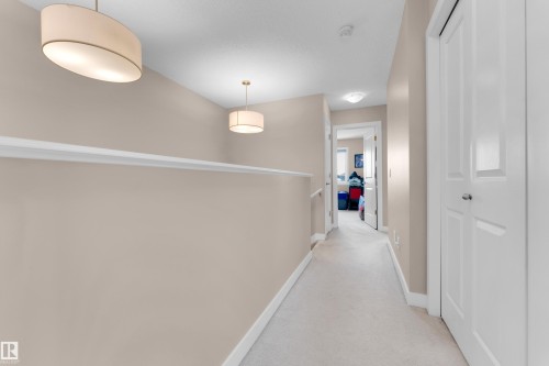 725 36 Street, Edmonton, AB - Indoor Photo Showing Other Room
