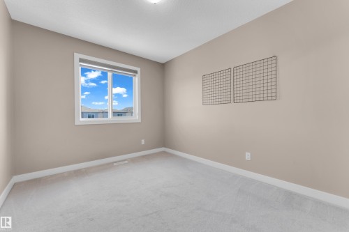 725 36 Street, Edmonton, AB - Indoor Photo Showing Other Room