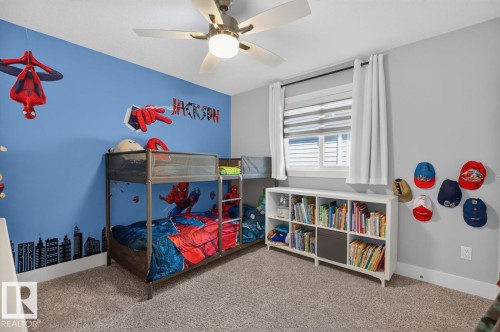 1706 Tanager Close, Edmonton, AB 