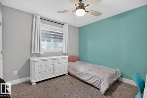 1706 Tanager Close, Edmonton, AB 