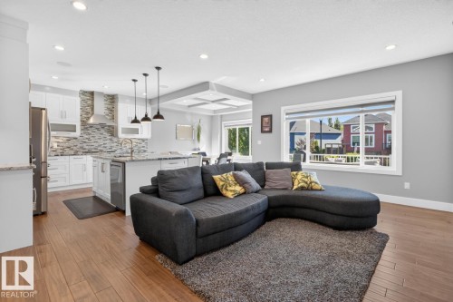 1706 Tanager Close, Edmonton, AB 