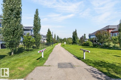 1706 Tanager Close, Edmonton, AB 