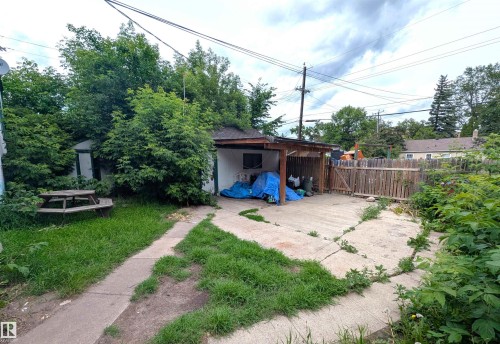 11455 64 Street, Edmonton, AB 