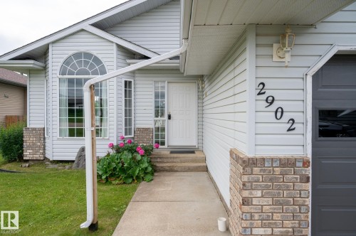 2902 Cornwall Drive, Athabasca Town, AB 
