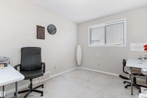 1710 Hodgson Place, Edmonton, AB - Indoor Photo Showing Office
