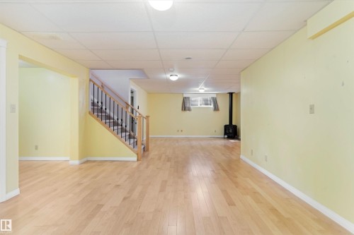 1710 Hodgson Place, Edmonton, AB - Indoor