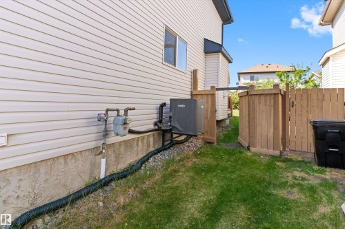 1710 Hodgson Place, Edmonton, AB - Outdoor With Exterior
