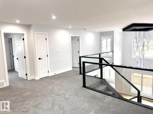 8912 Mayday Way Sw, Edmonton, AB - Indoor Photo Showing Other Room