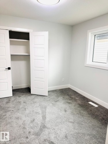 8912 Mayday Way Sw, Edmonton, AB - Indoor Photo Showing Other Room