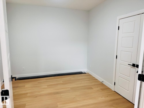 8912 Mayday Way Sw, Edmonton, AB - Indoor Photo Showing Other Room