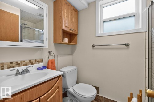 9838 80 Avenue, Edmonton, AB 