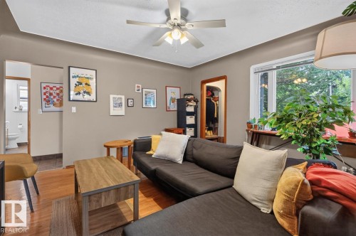9838 80 Avenue, Edmonton, AB 