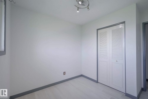 894 Millbourne Road E, Edmonton, AB 
