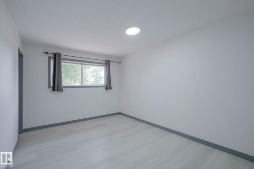 894 Millbourne Road E, Edmonton, AB 