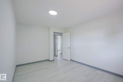 894 Millbourne Road E, Edmonton, AB 